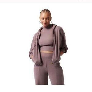 Athleta size 1x Alicia keys collection jacket sweatshirt mauve purple color nwt